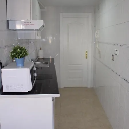 And New With Balcony Close To The 2ºb Apartment