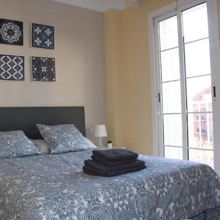 And New With Balcony Close To The 2ºb Apartament Malaga